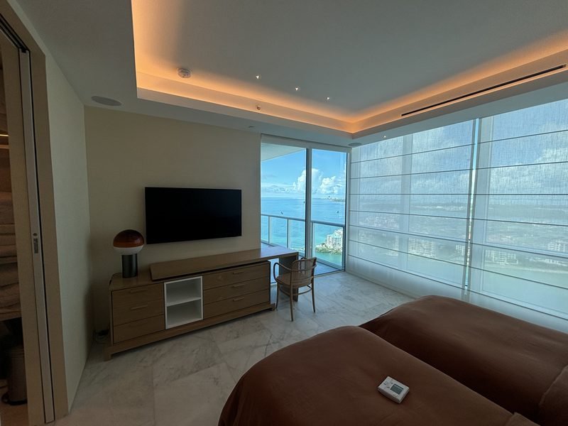 Oceanfront Bedroom Suite
